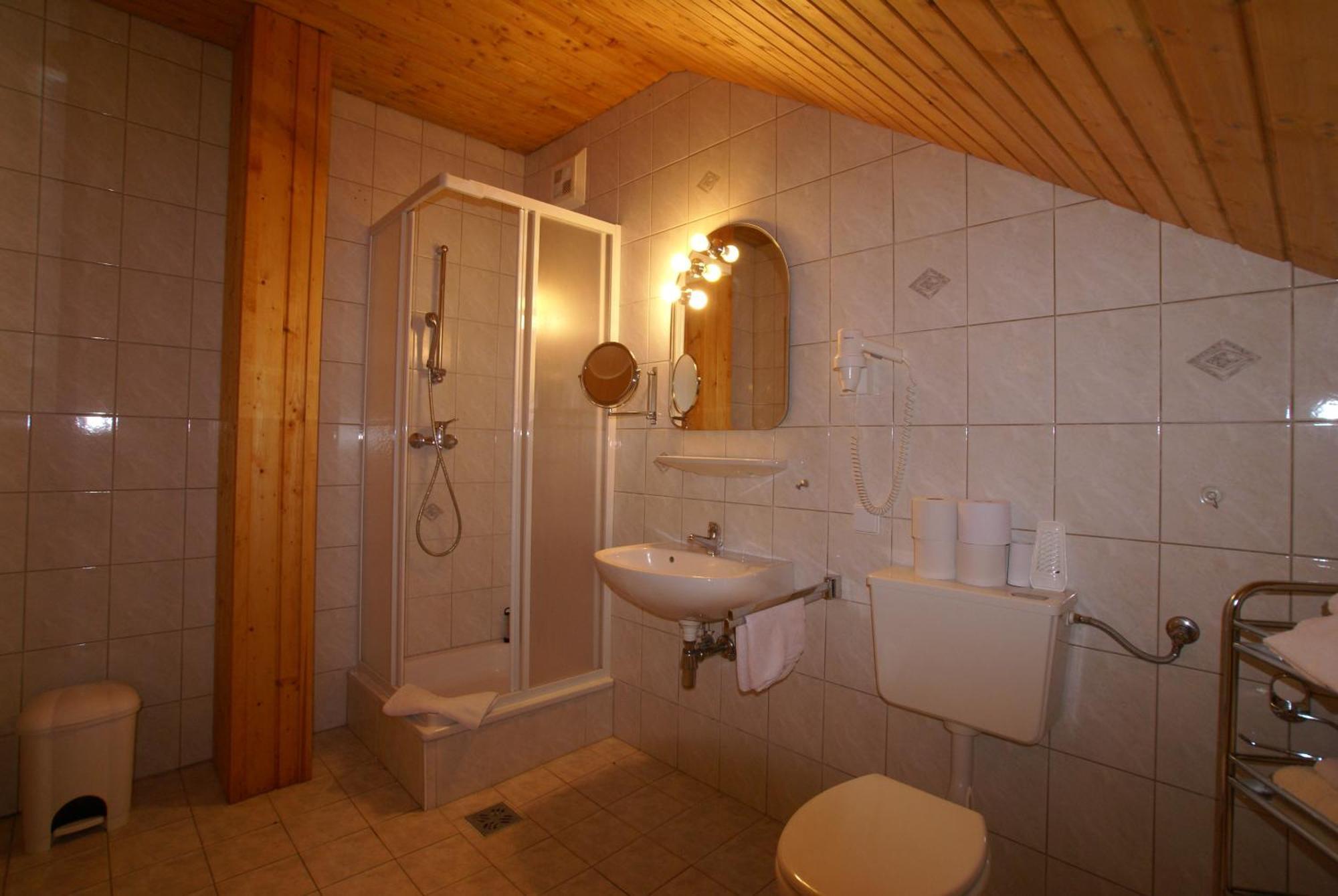 Appartement Zur Post Ferlach Εξωτερικό φωτογραφία